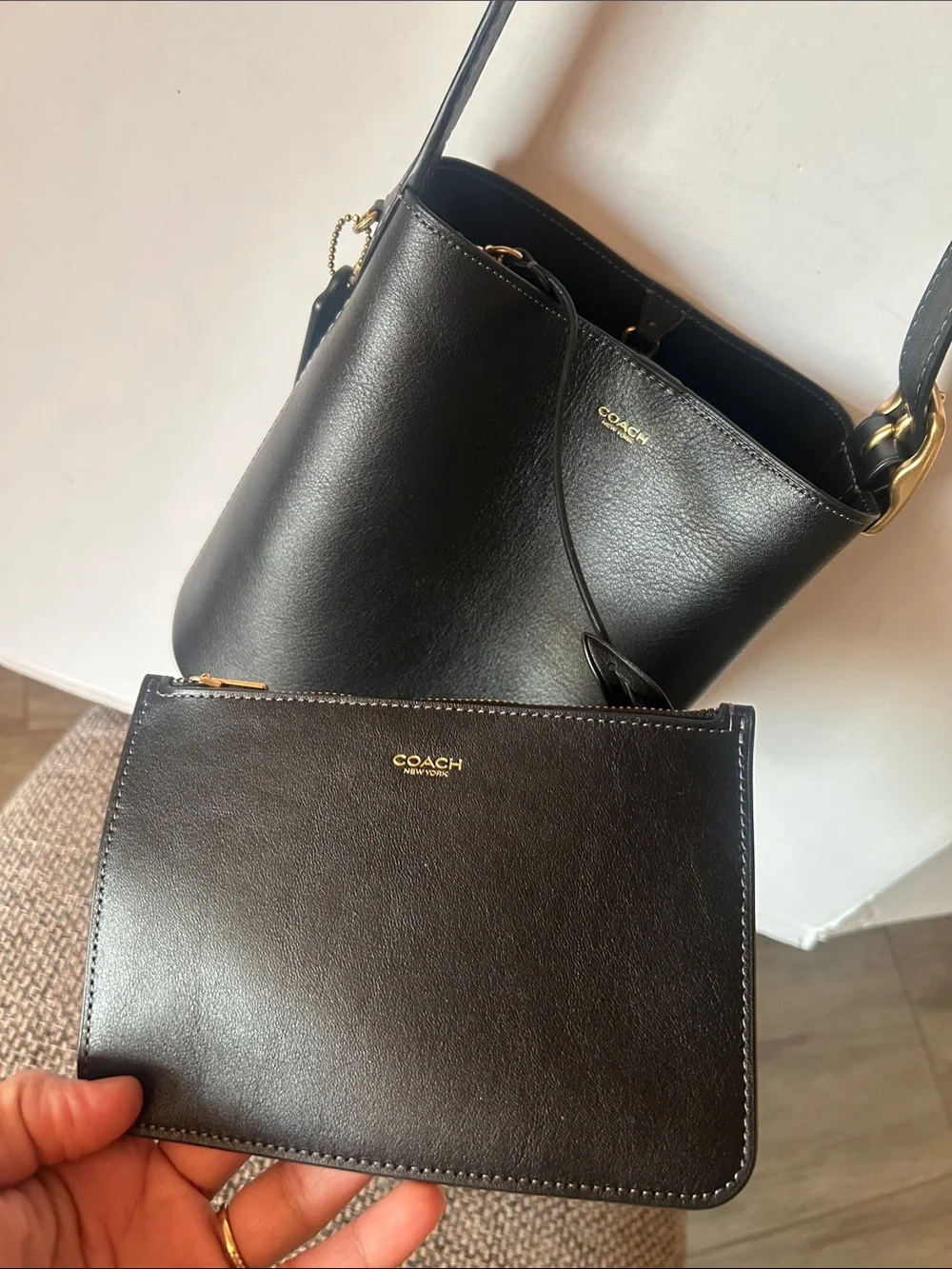 Coach Bleecker Bucket Bag 21 Black Full Grain Leather Boho Minimalist